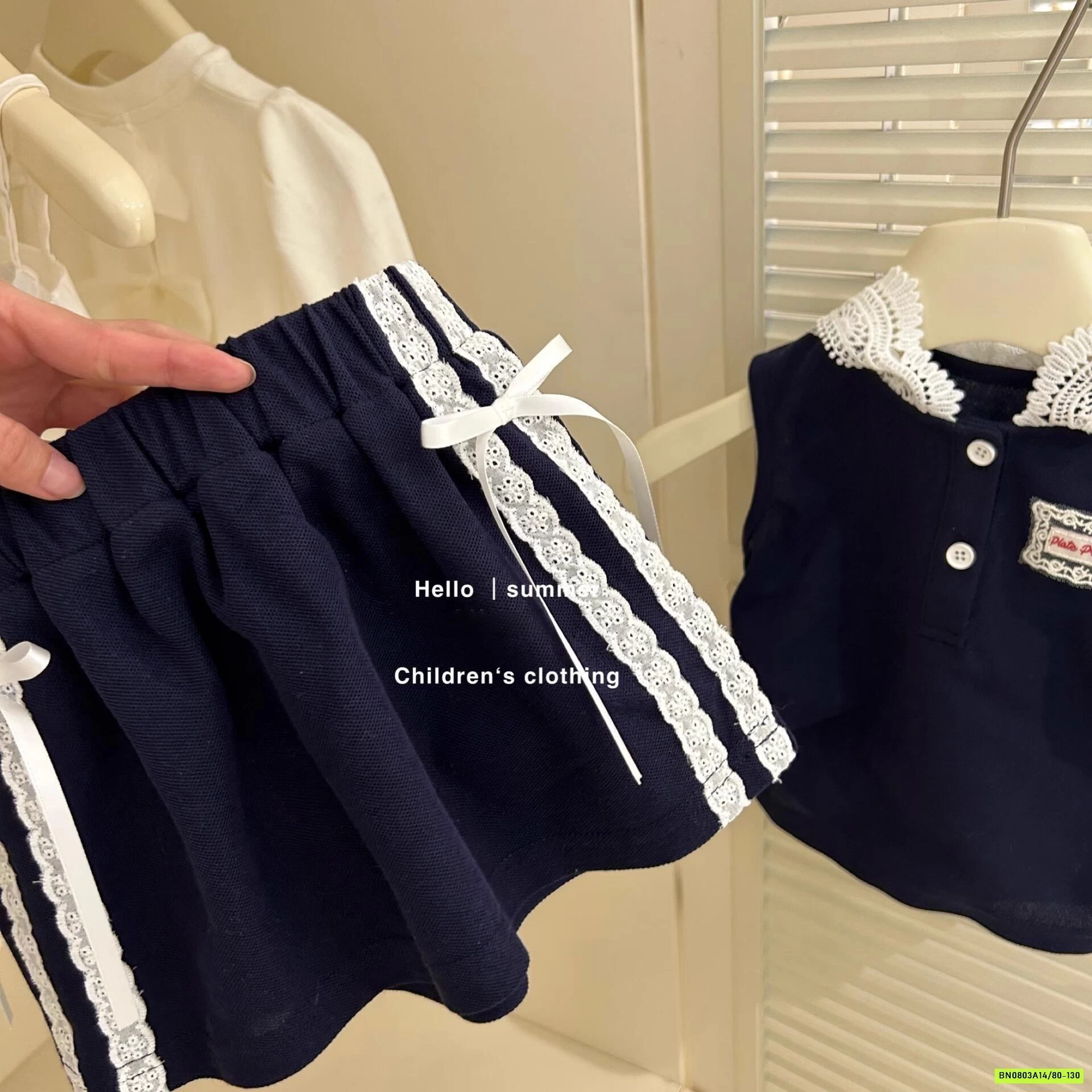 SÉT VÁY THỂ THAO MŨ REN NINGLI