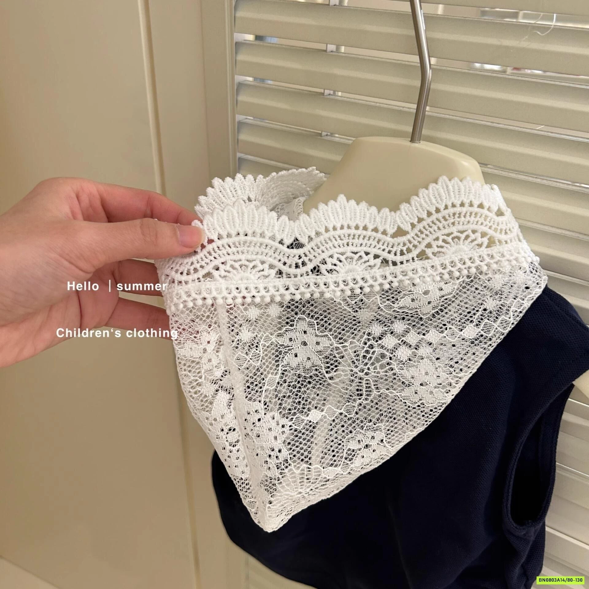 SÉT VÁY THỂ THAO MŨ REN NINGLI