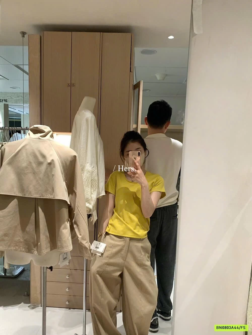 ÁO THUN VIỀN CỔ HER GIẢ 2 LỚP