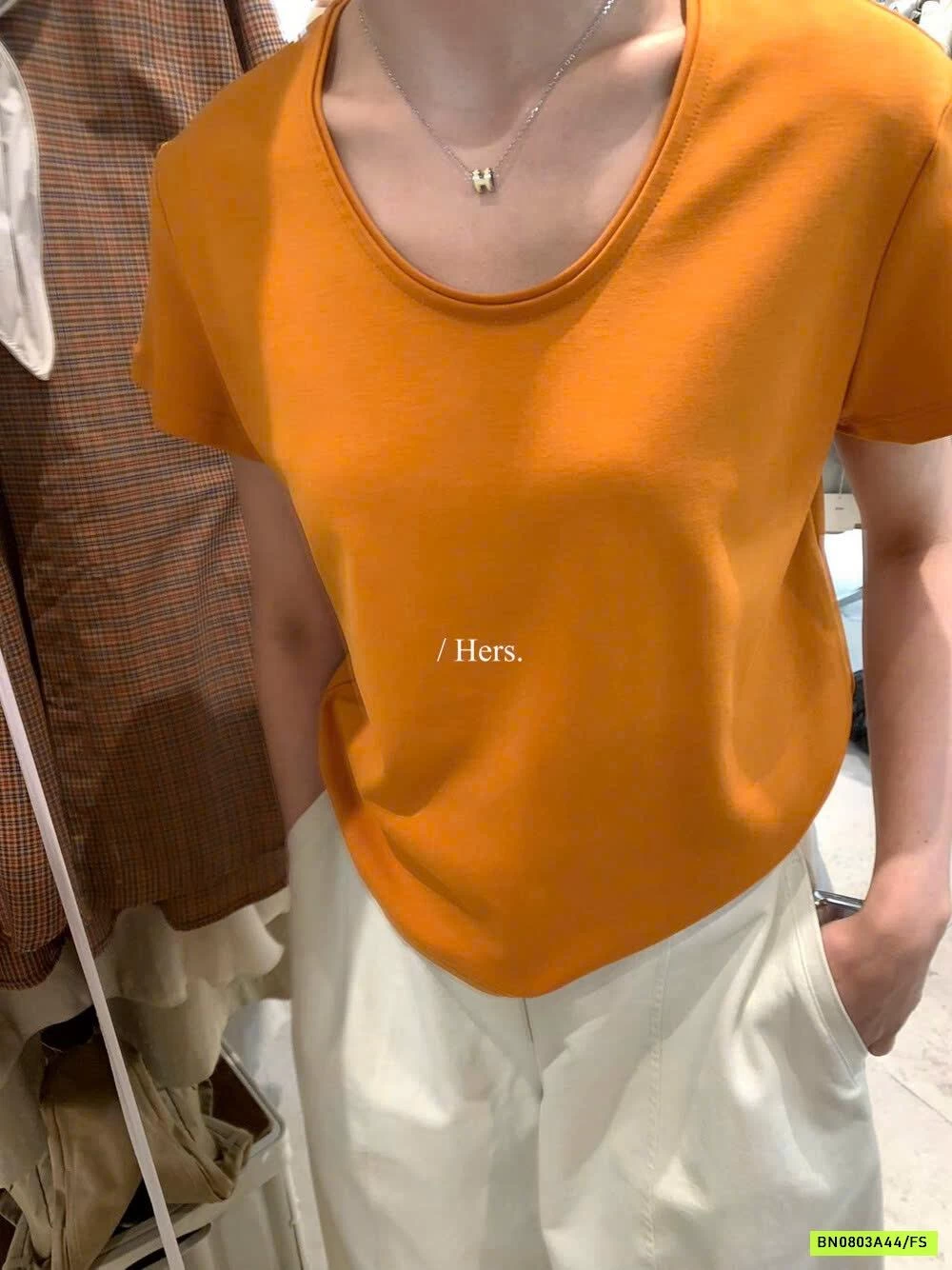 ÁO THUN VIỀN CỔ HER GIẢ 2 LỚP