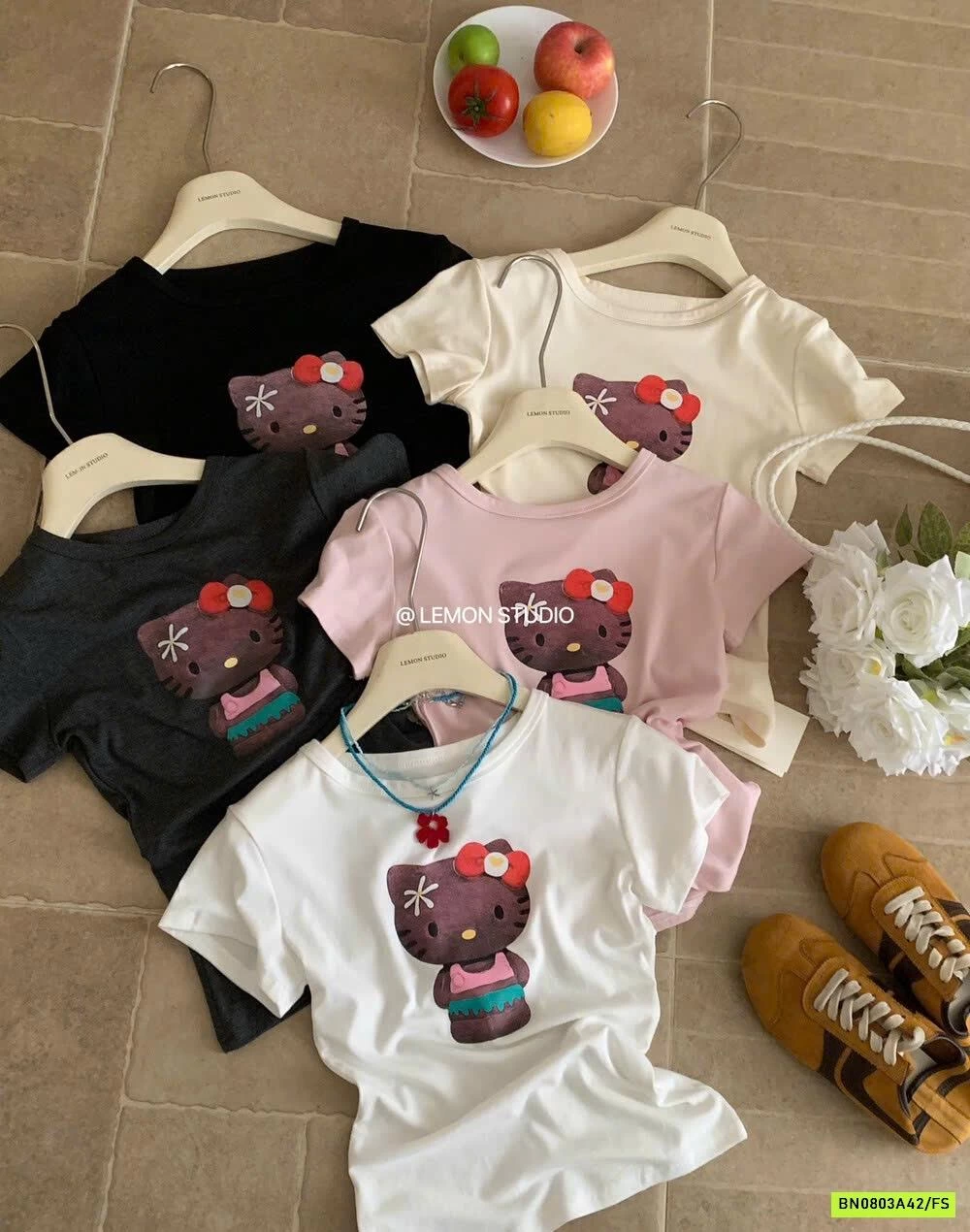 ÁO THUN KITTY LEMON