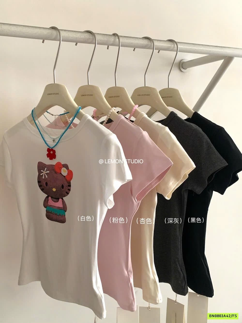 ÁO THUN KITTY LEMON