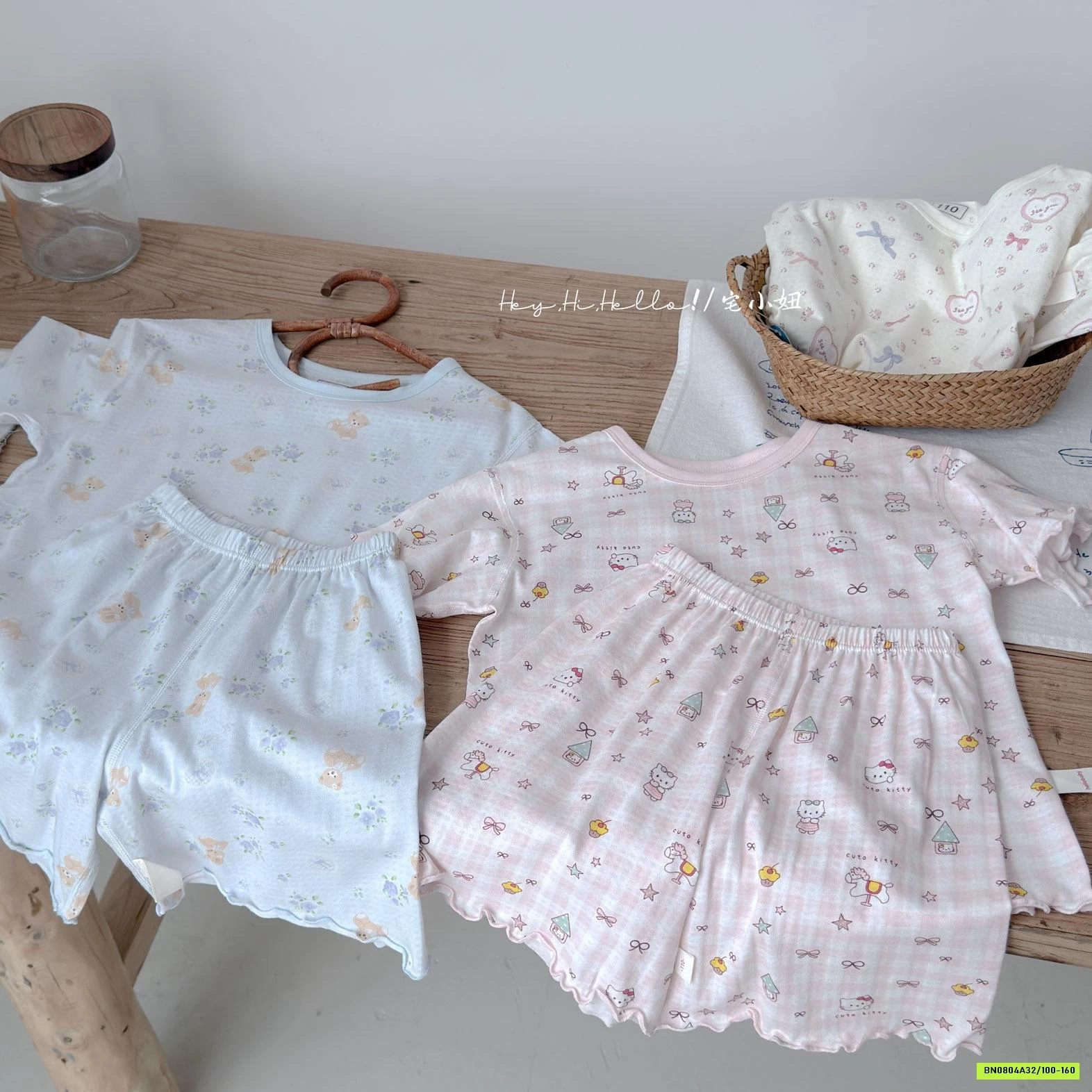 BỘ CỘC THÔNG HƠI VIỀN BÈO MẶC NHÀ