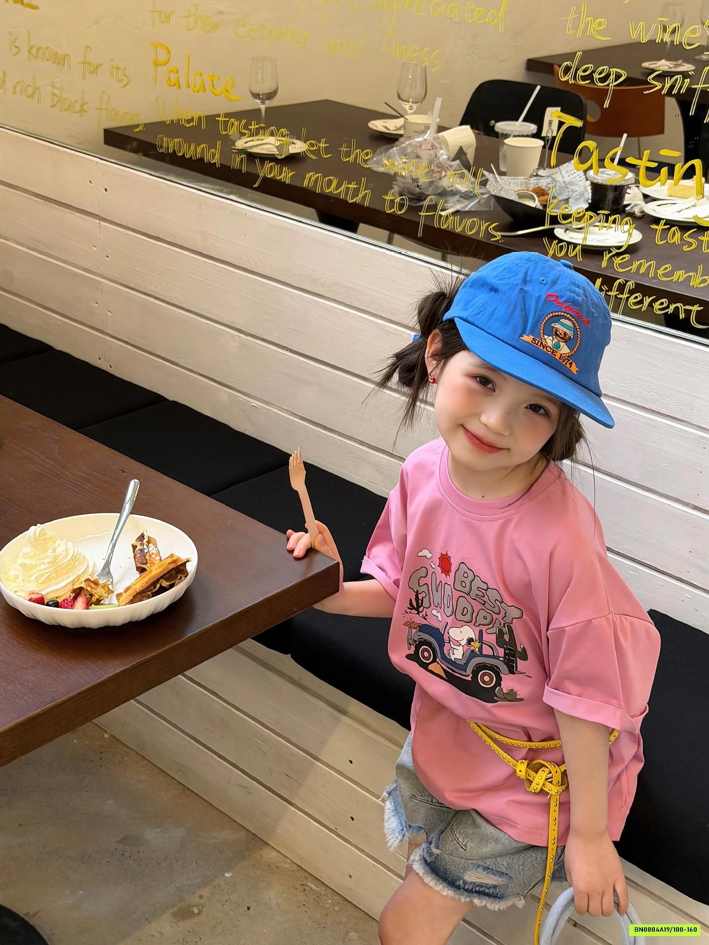 ÁO THUN SNOOPY BÉ GÁI