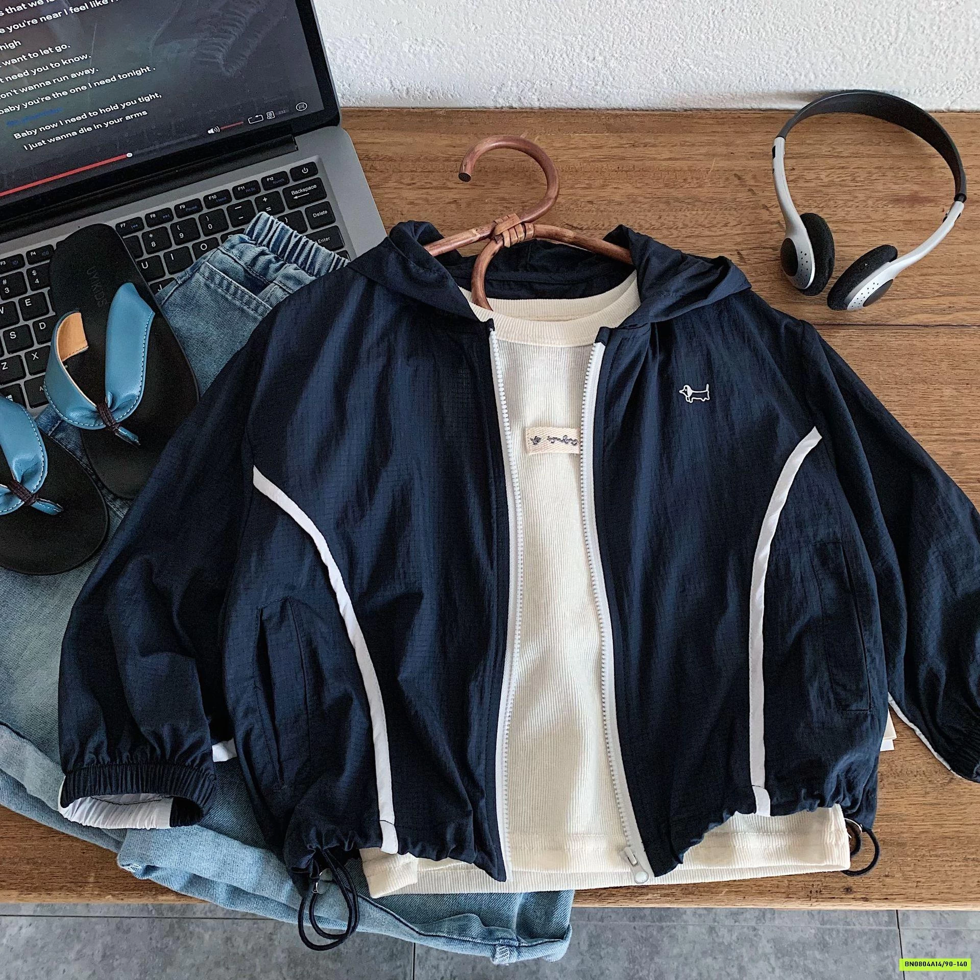 KHOÁC GIÓ CHỐNG NẮNG