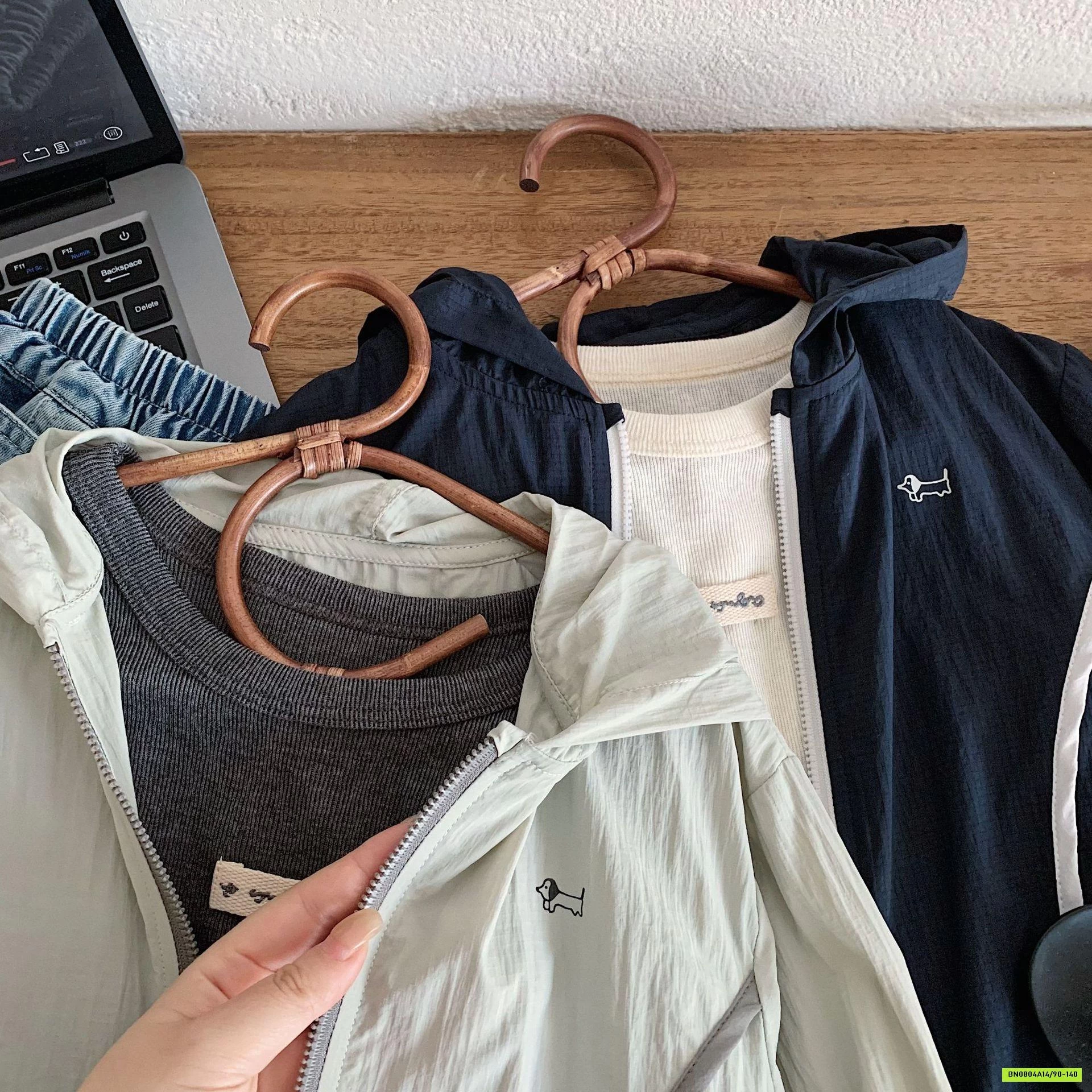 KHOÁC GIÓ CHỐNG NẮNG