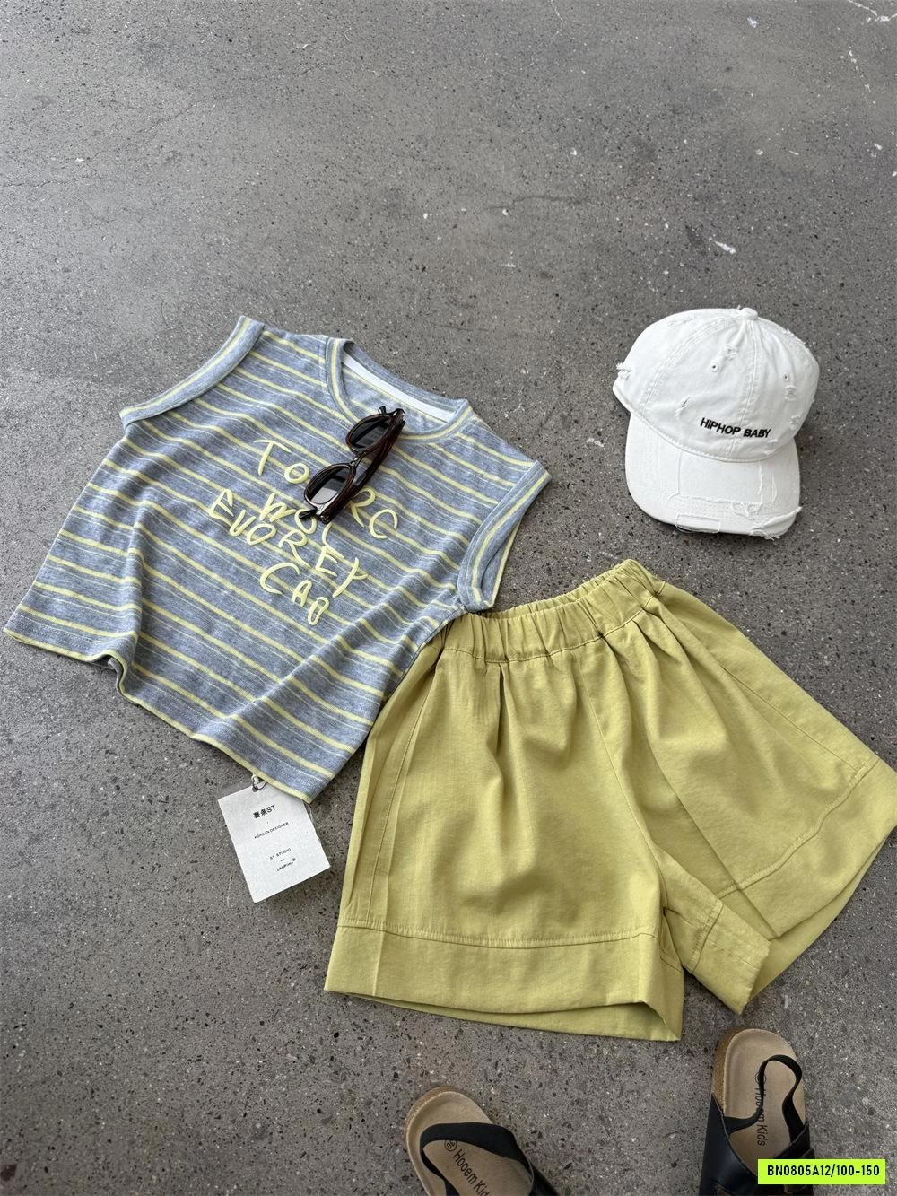 SÉT ÁO KẺ XÁM MIX SHORT VÀNG