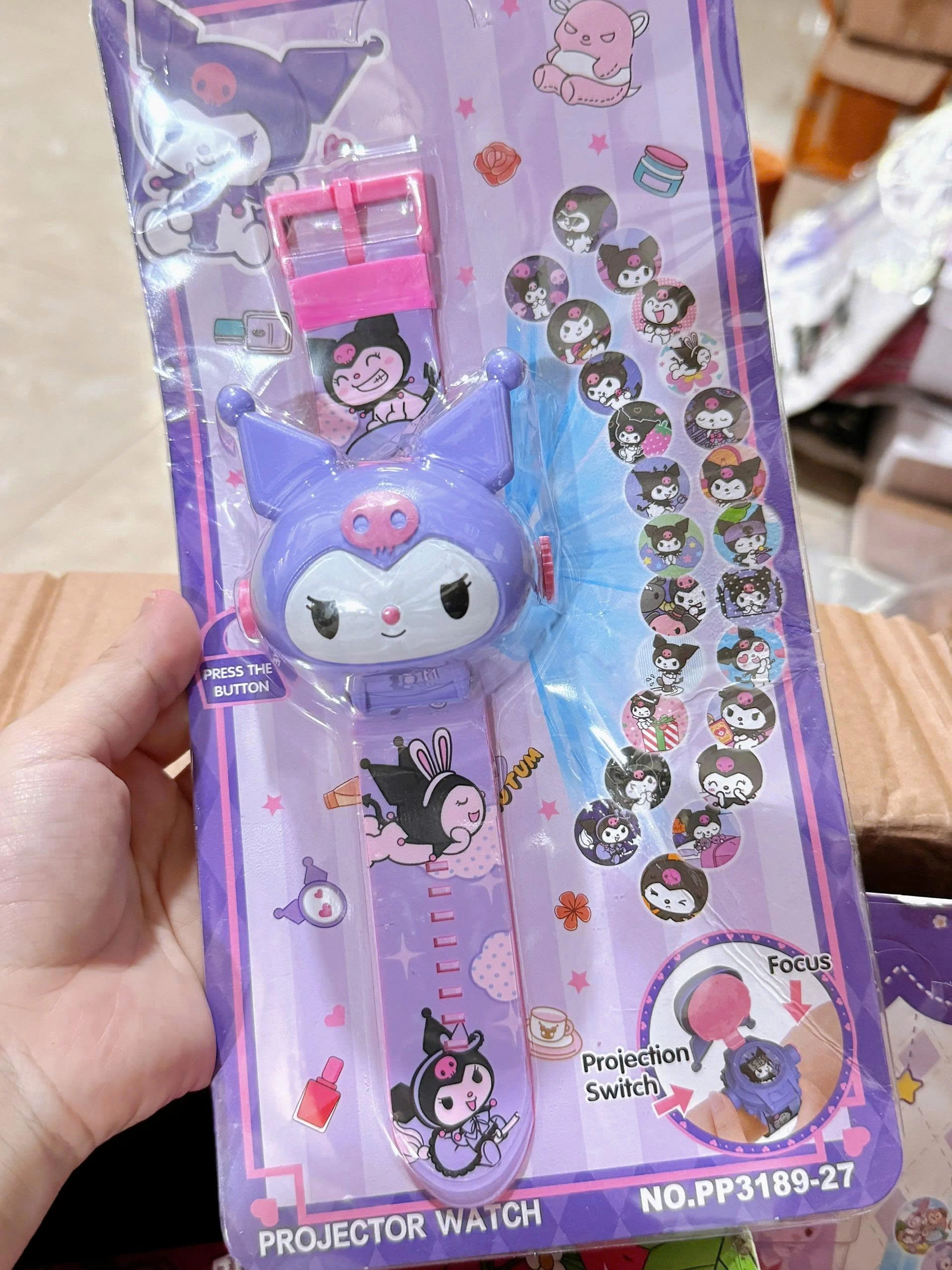 ĐỒNG HỒ CHIẾU ĐÈN KUROMI