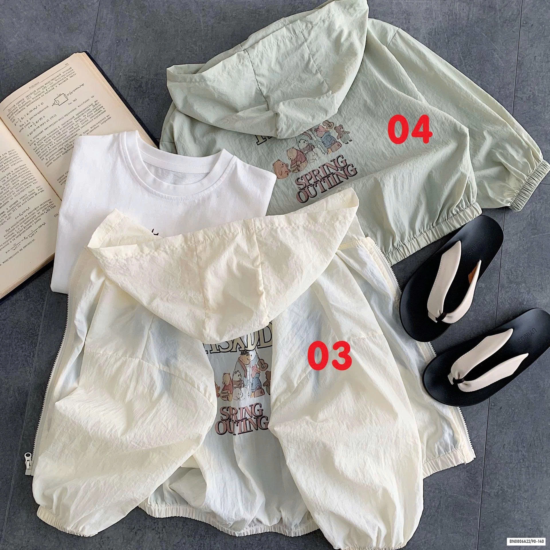 BST KHÓAC GIÓ MỎNG IN HÌNH