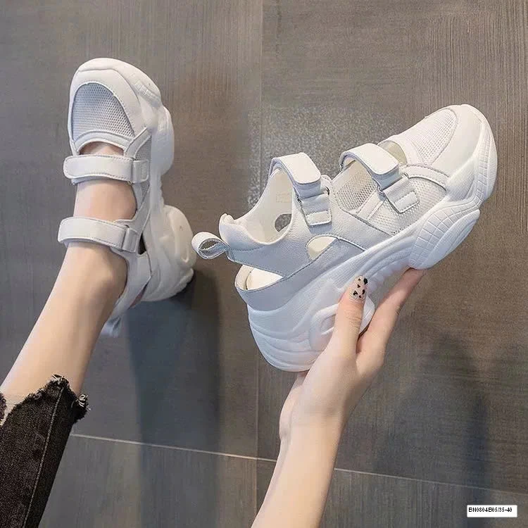 GIÀY THOÁNG KHÍ QUAI DÁN ĐẾ CAO