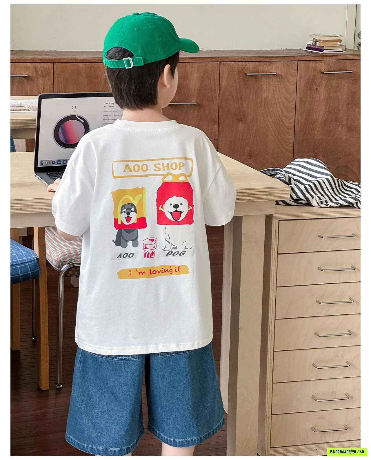 ÁO THUN IN HÌNH LƯNG AOAOKIDS