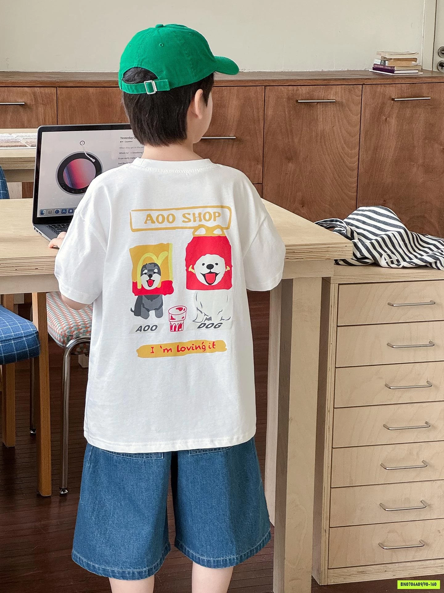 ÁO THUN IN HÌNH LƯNG AOAOKIDS