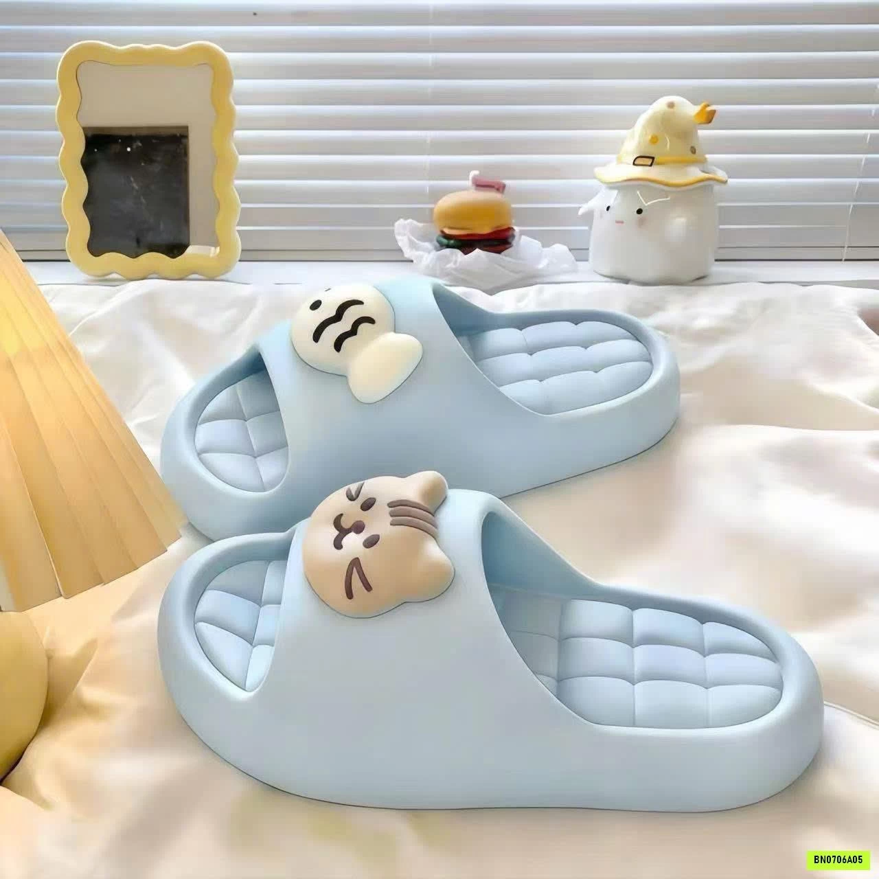 DÉP MÈO VÀ CÁ SIÊU NHẸ NỮ
