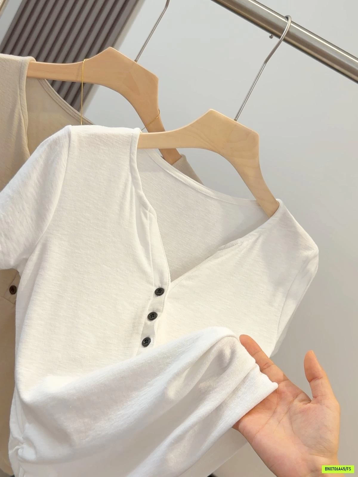 ÁO THUN RÚT EO CÚC NGỰC ANNA