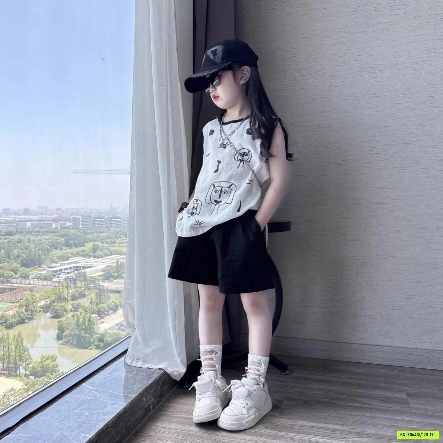 SÉT ĐEN TRẮNG NGỘ NGHĨNH