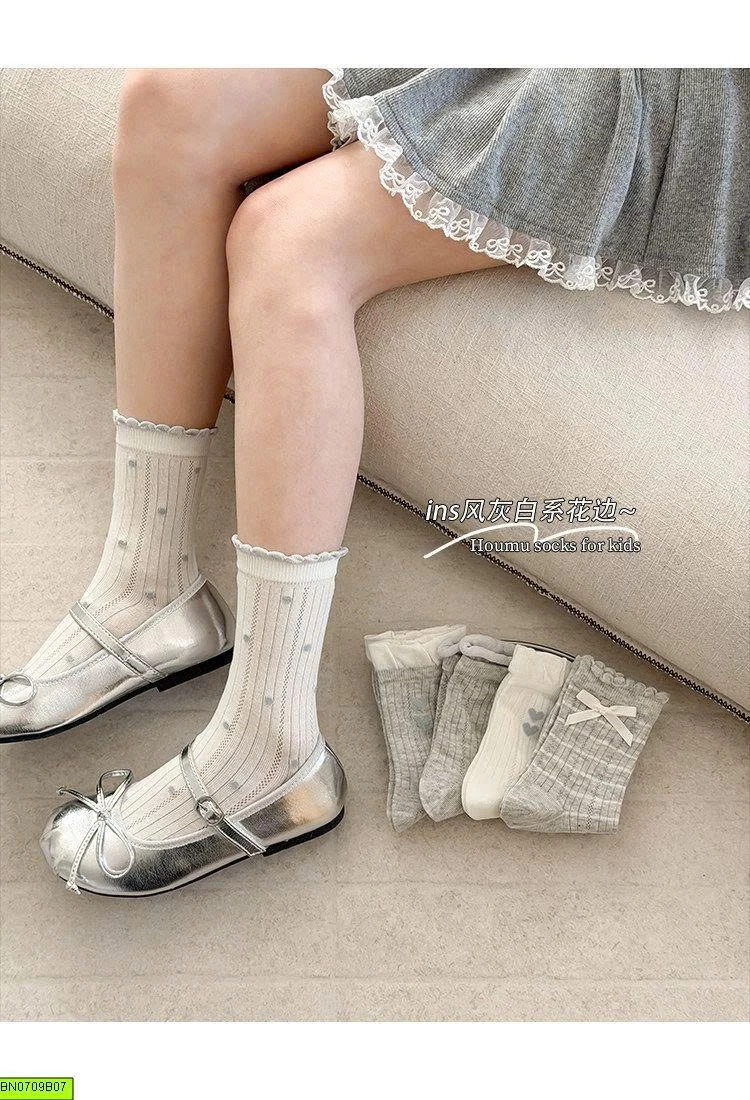 TẤT REN CỔ CAO BÉ GÁI – STYLE CÔNG CHÚA HÀN