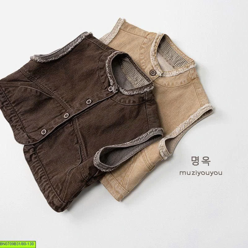 ÁO GILE VẢI JEAN ĐÓNG CÚC CÁ TÍNH