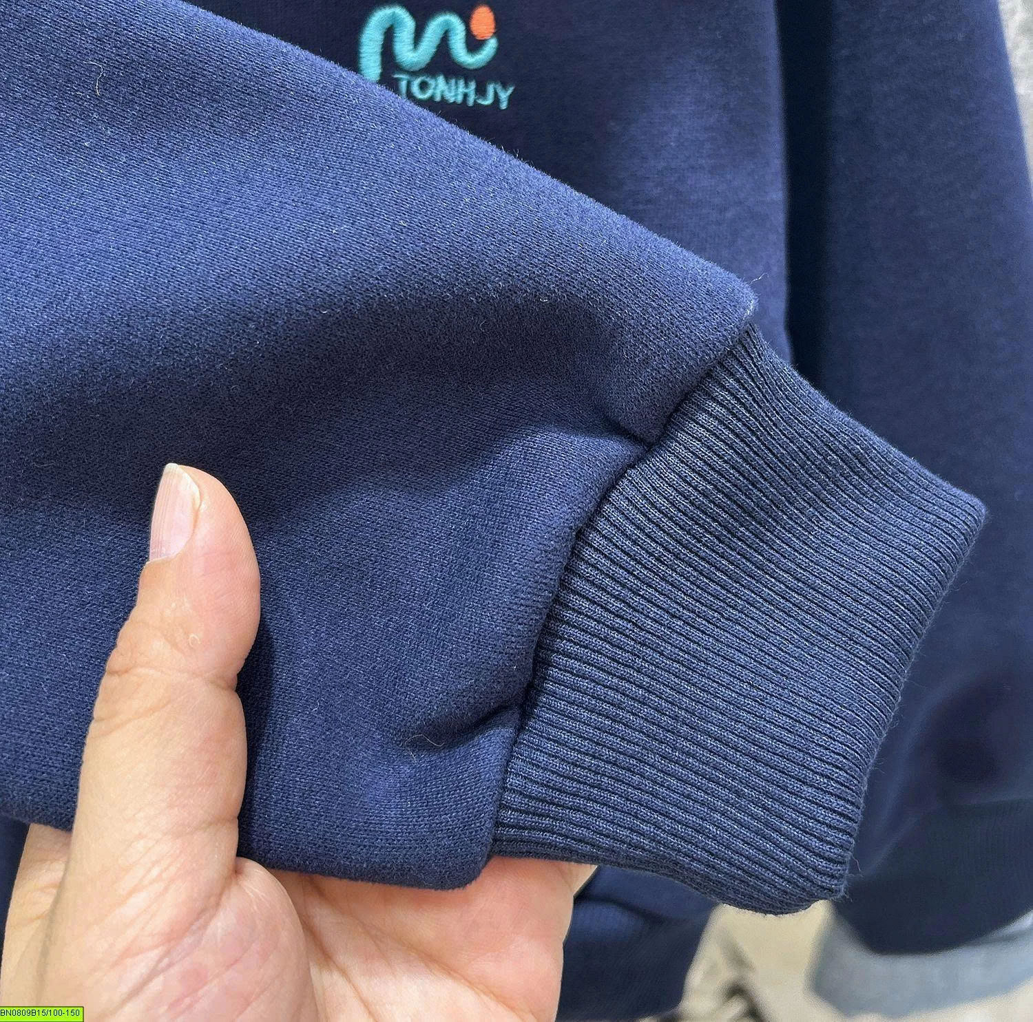ÁO NỈ LIỀN MŨ PHỐI MÀU