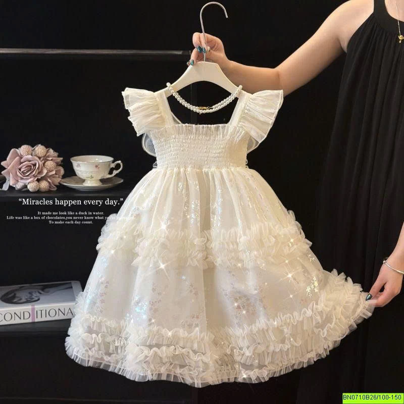 ĐẦM CÔNG CHÚA CÁNH BƯỚM CHUN NGỰC