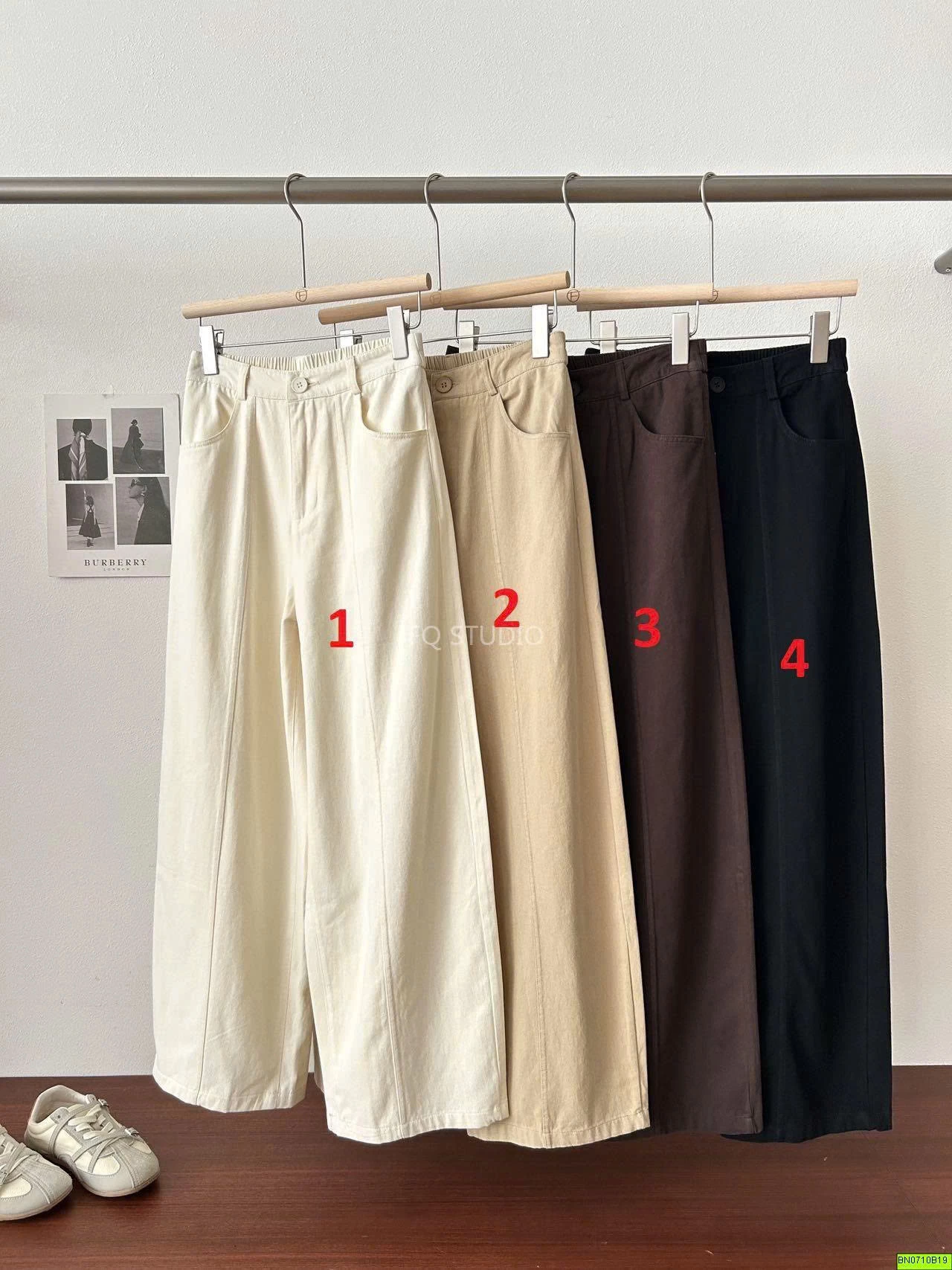 QUẦN KAKI ÔNG RỘNG GÂN TRƯỚC