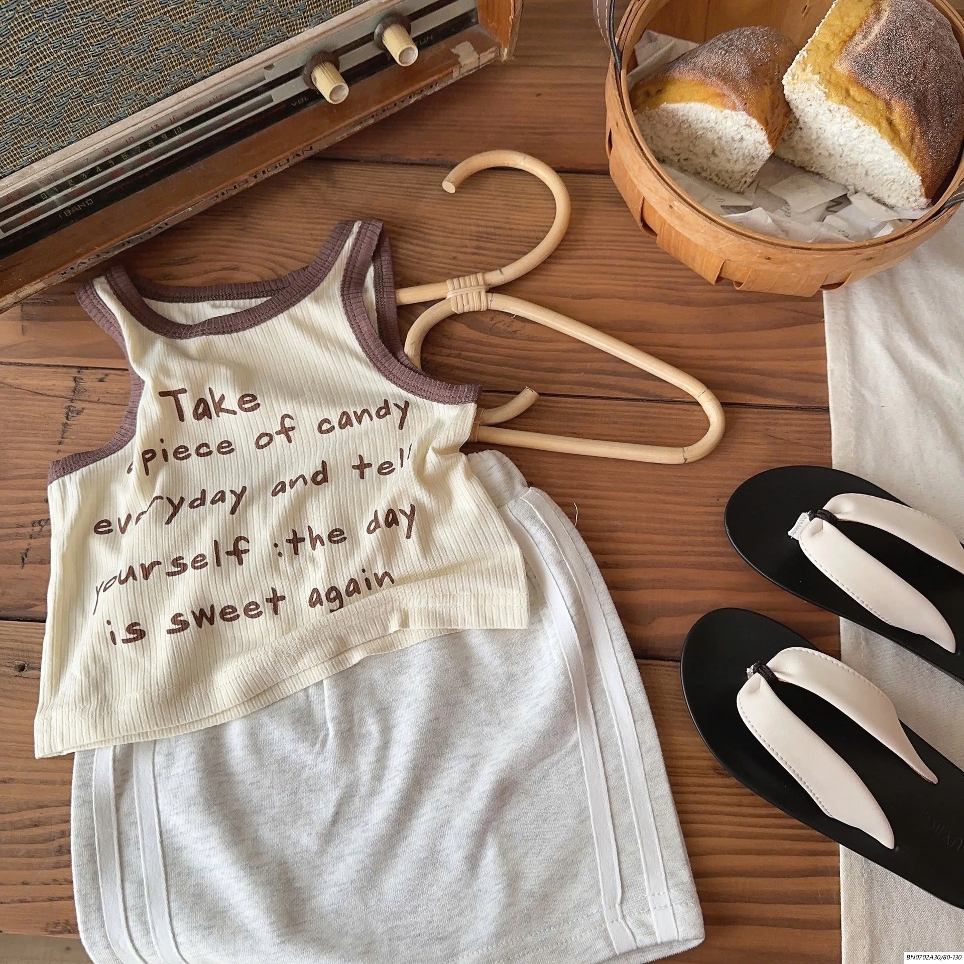 ÁO THUN GÂN SÁT NÁCH T&QKIDS