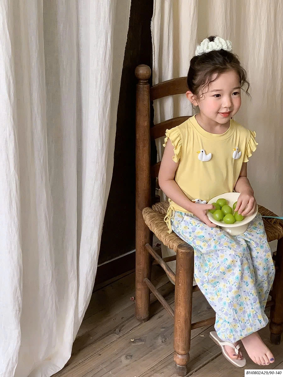 ÁO CÁNH TIÊN GẮN VỊT CON