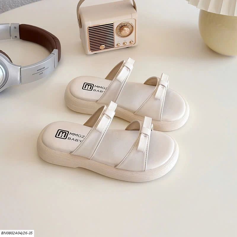 DÉP LÊ 2 QUAI NGANG ĐÍNH NƠ BG