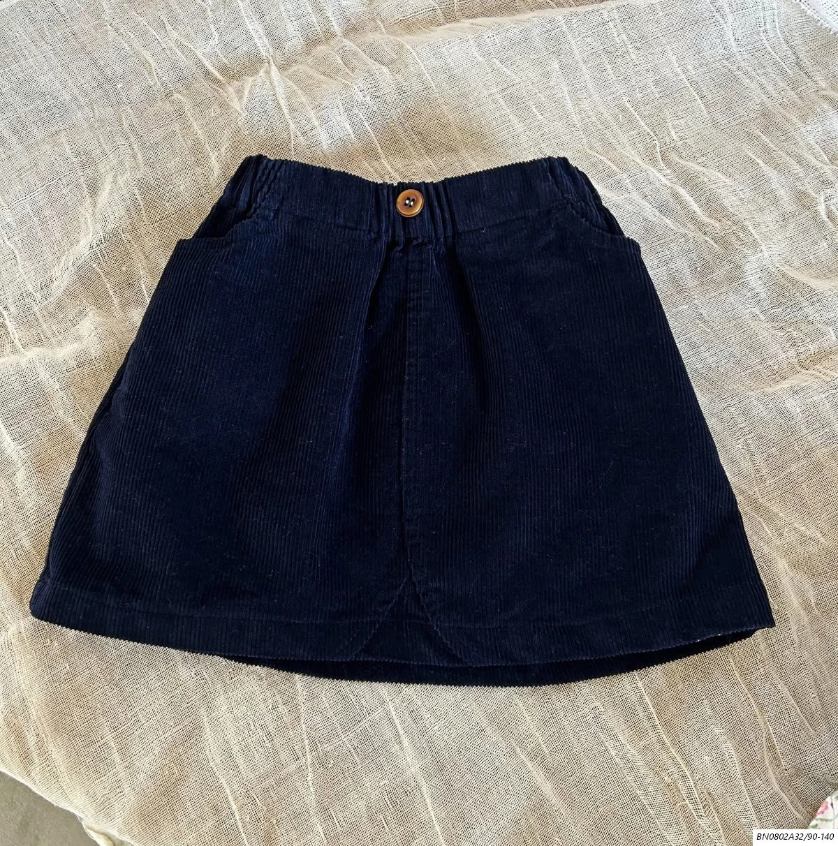 SƠ MI TRẮNG MIX CV NHUNG TĂM