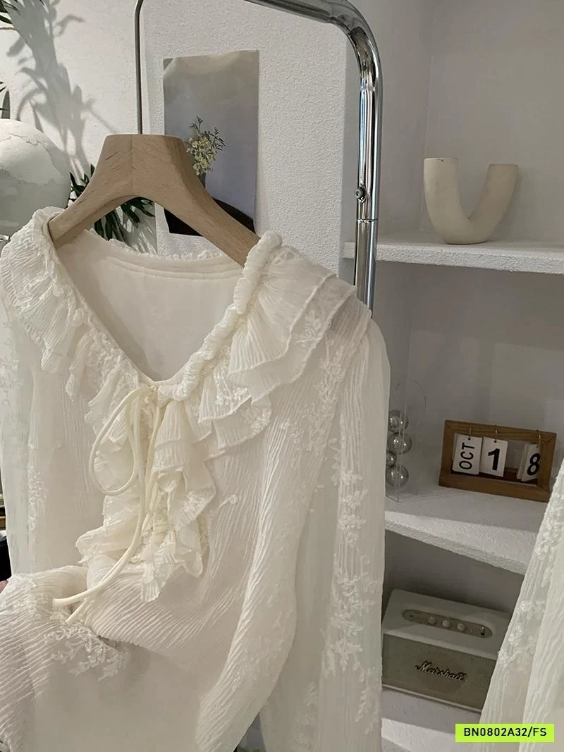 SƠ MI VOAN BÈO THÊU NỔI