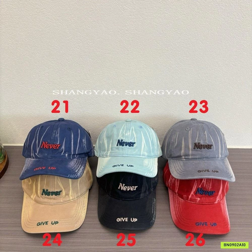 MŨ KẾT THÊU CÁ TÍNH