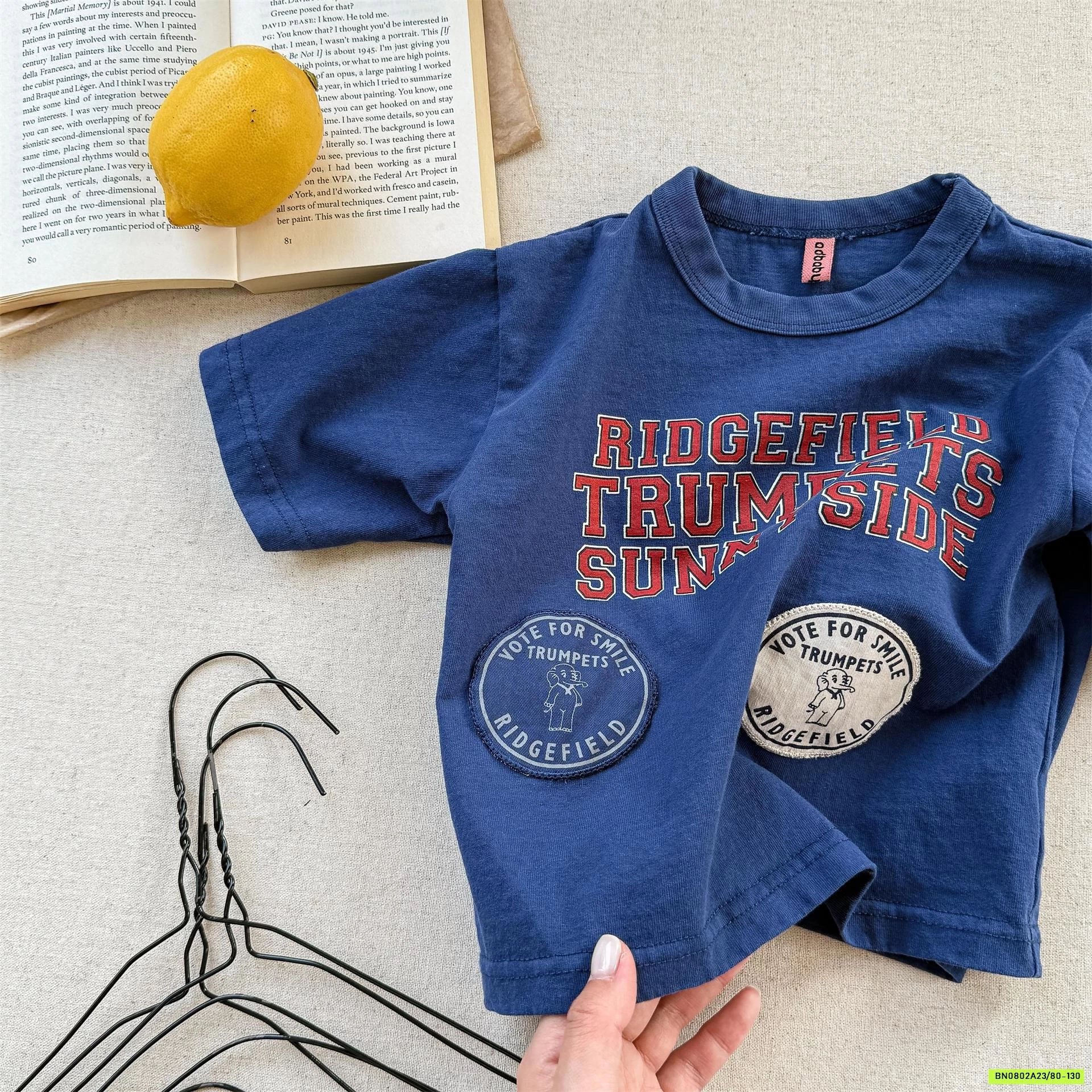 ÁO THUN CHỮ KÈM LOGO 6266 ADBABY