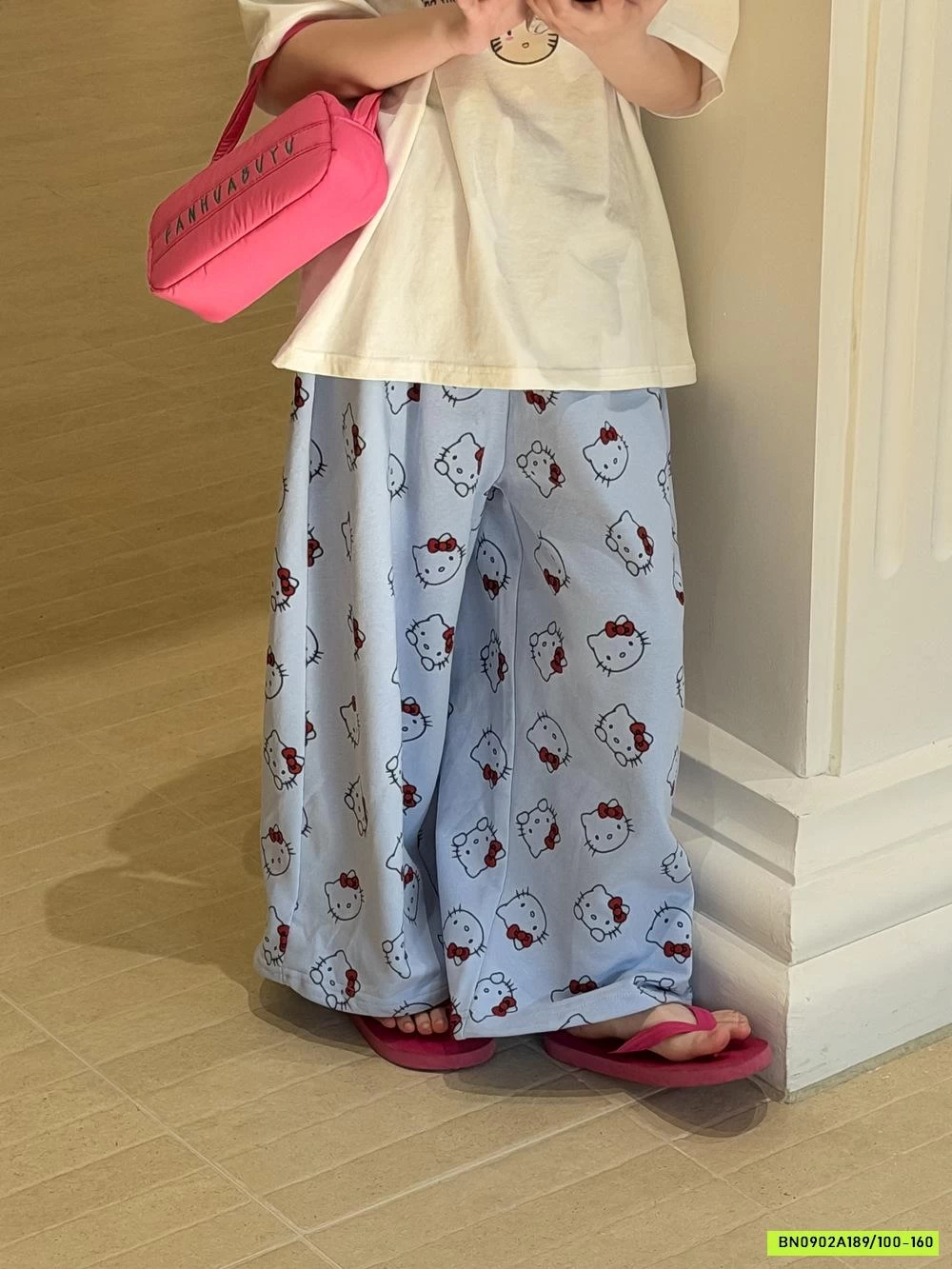 ÁO THUN KITTY IN CHỮ NHỎ KUMAIKIDS