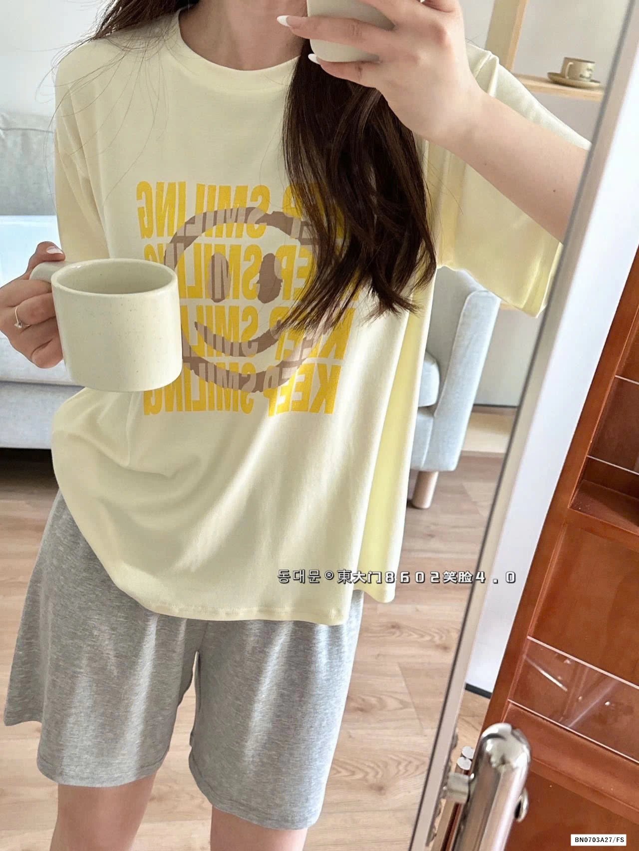 BỘ MẶC NHÀ MẶT CƯỜI