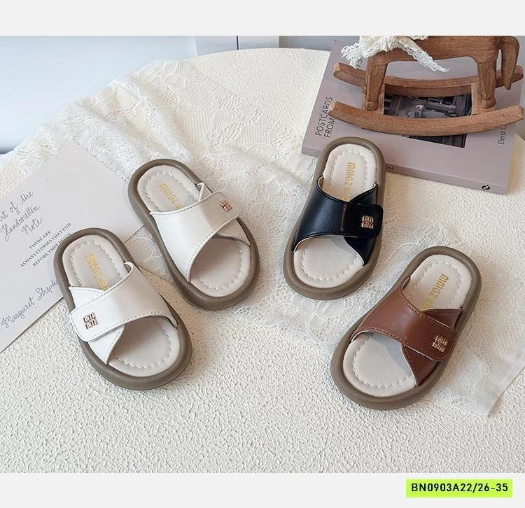 DÉP LÊ QUAI DÁN NGANG