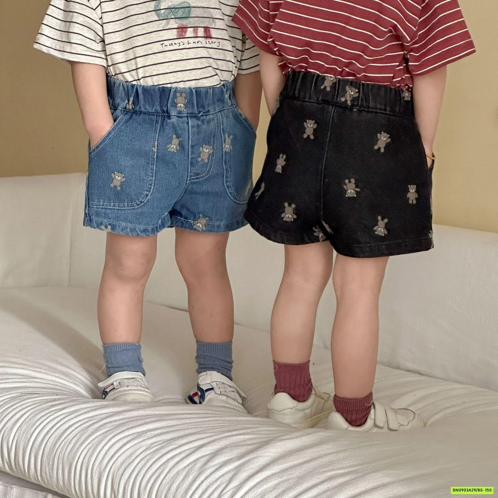 SHORT JEANS THÊU GẤU