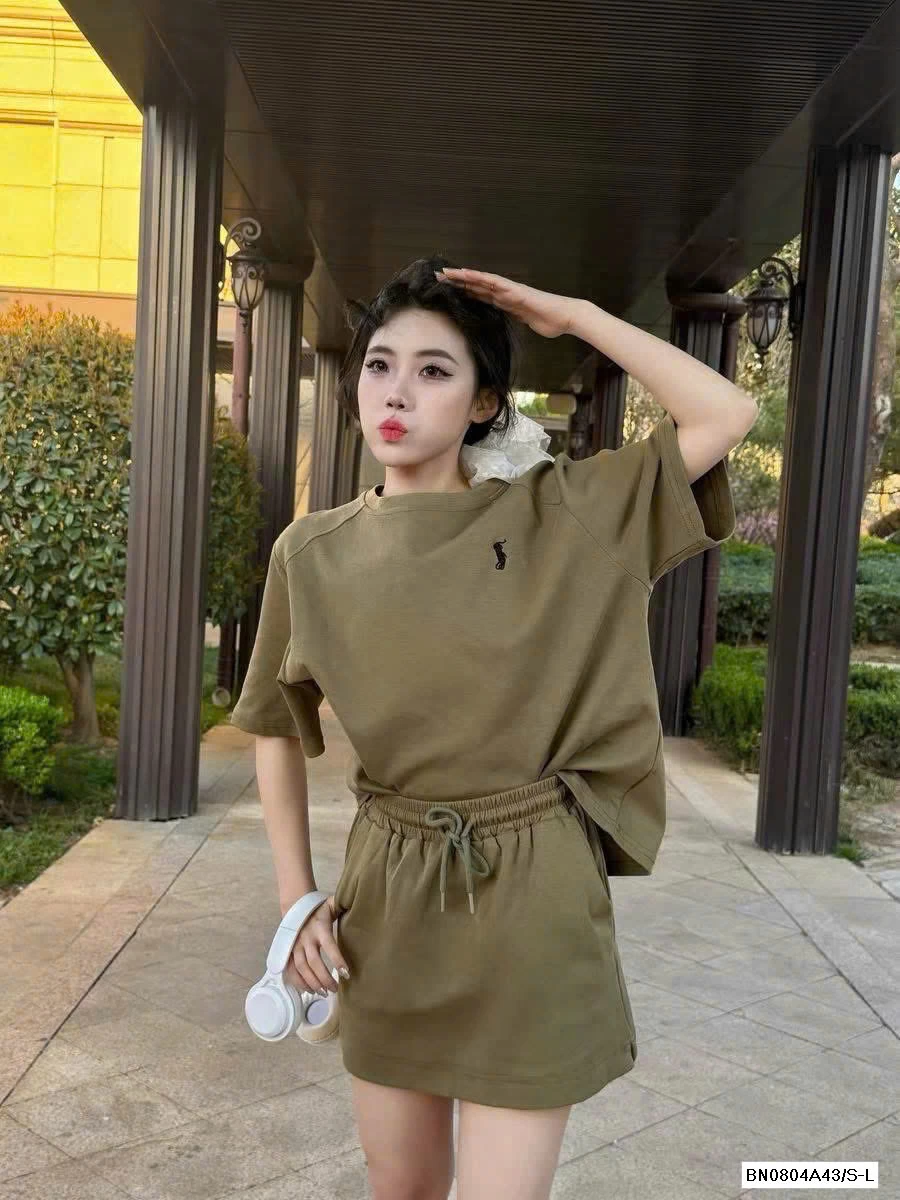 SÉT VÁY LOGO NGỰA NỮ