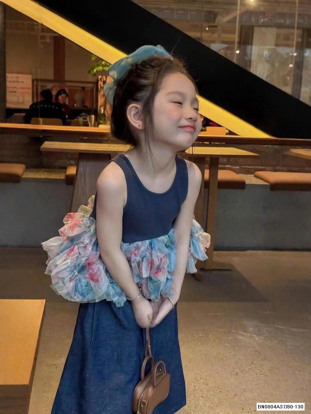 SÉT JEANS SUÔNG PHỐI VOAN SẮC MÀU