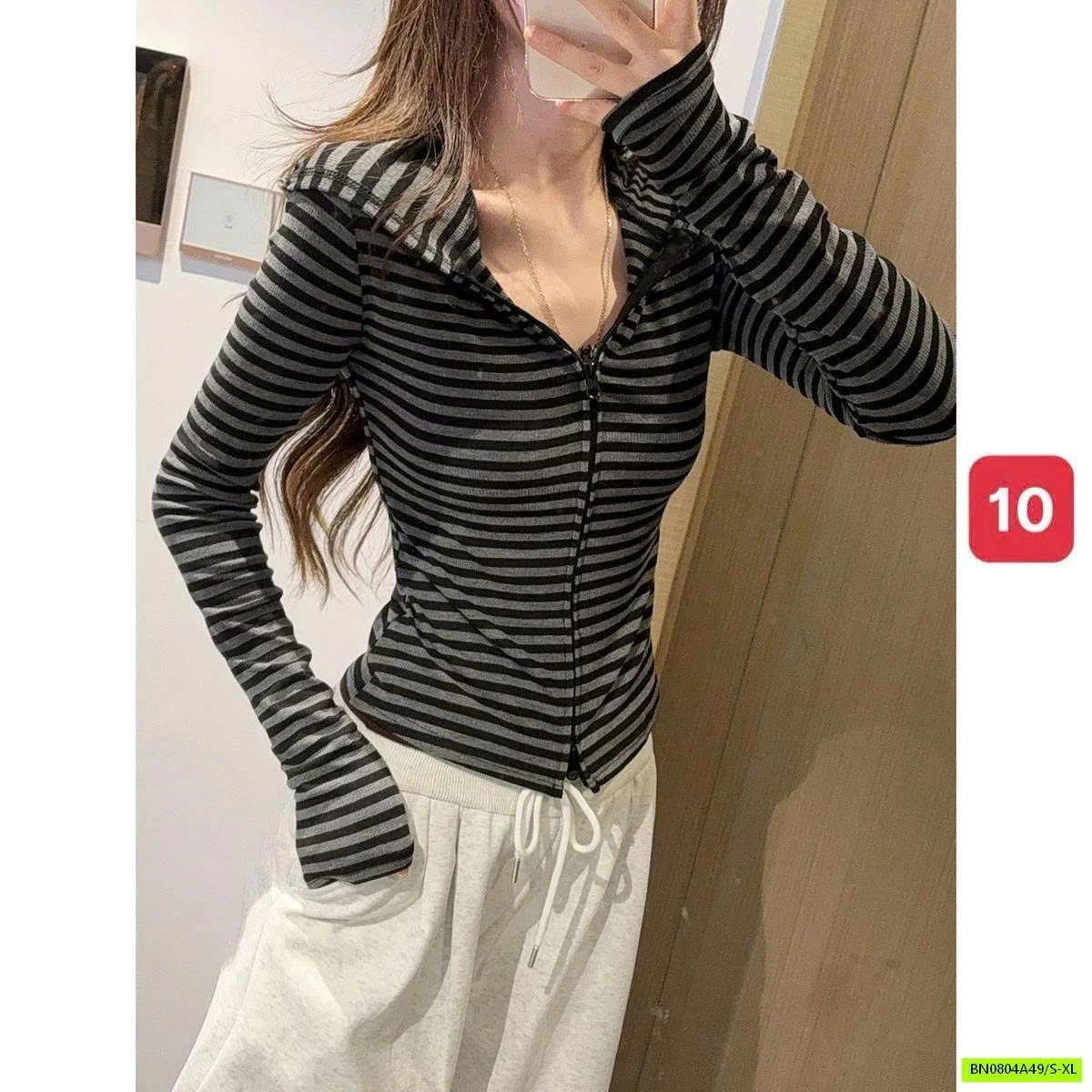 ÁO KHOÁC KHÓA KÉO MOSESQUEEN