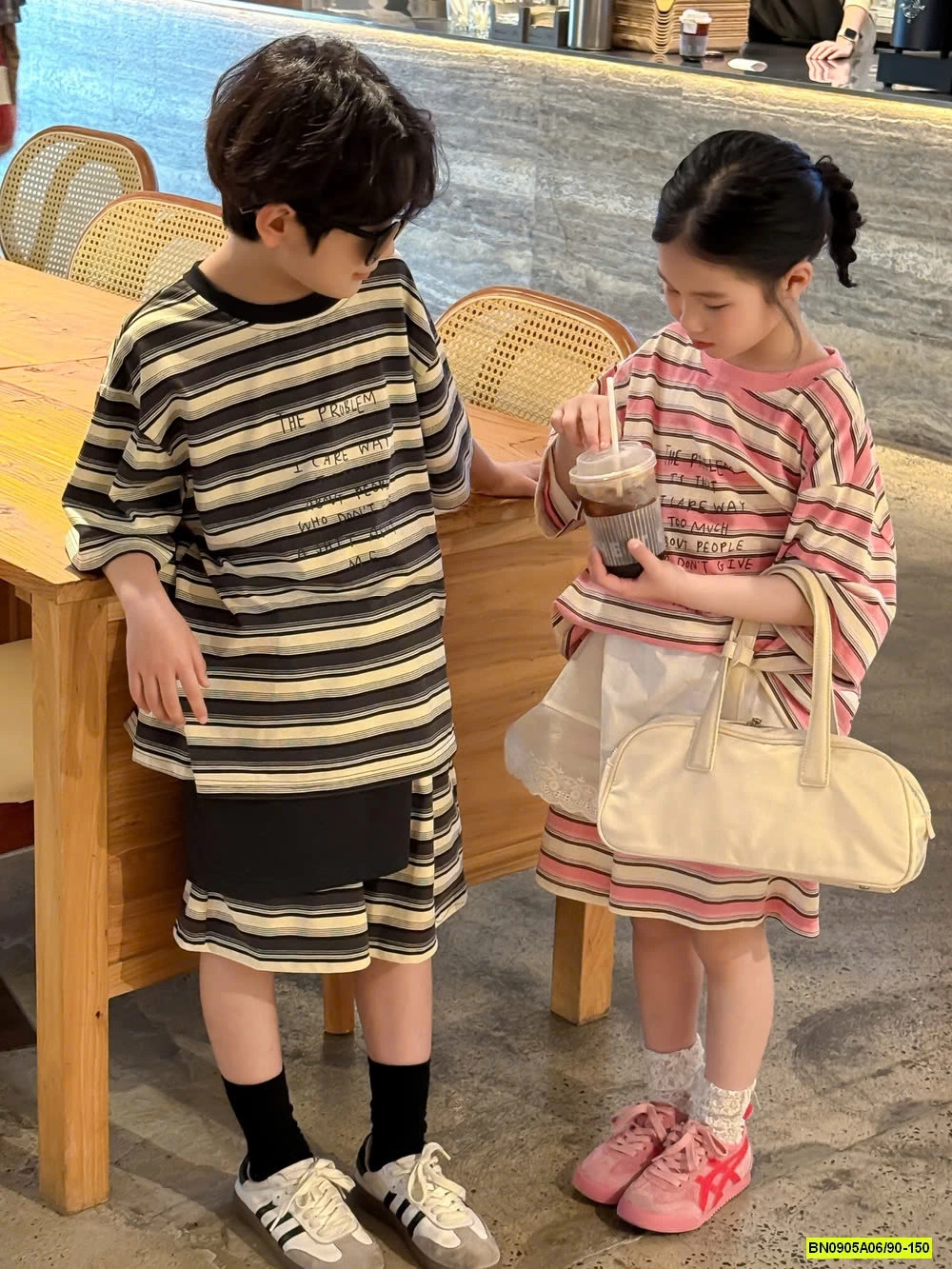 COUPLE KẺ IN CHỮ KUMAIKIDS