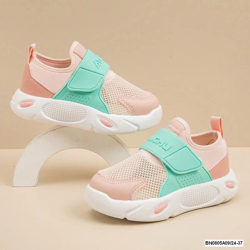 GIÀY THỂ THAO THOÁNG KHÍ PHỐI MÀU