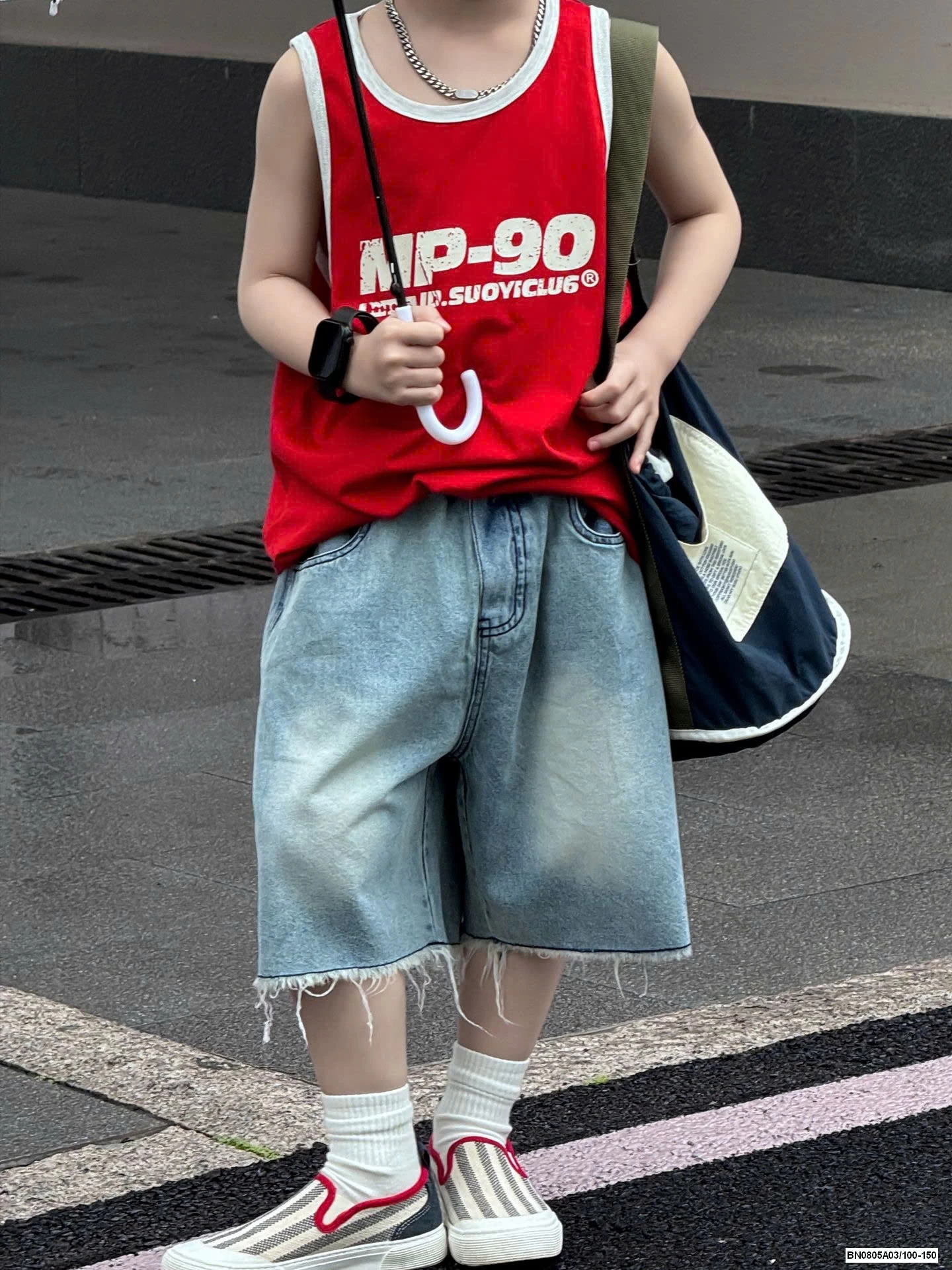 SHORT JEANS GẤU TUA RUA