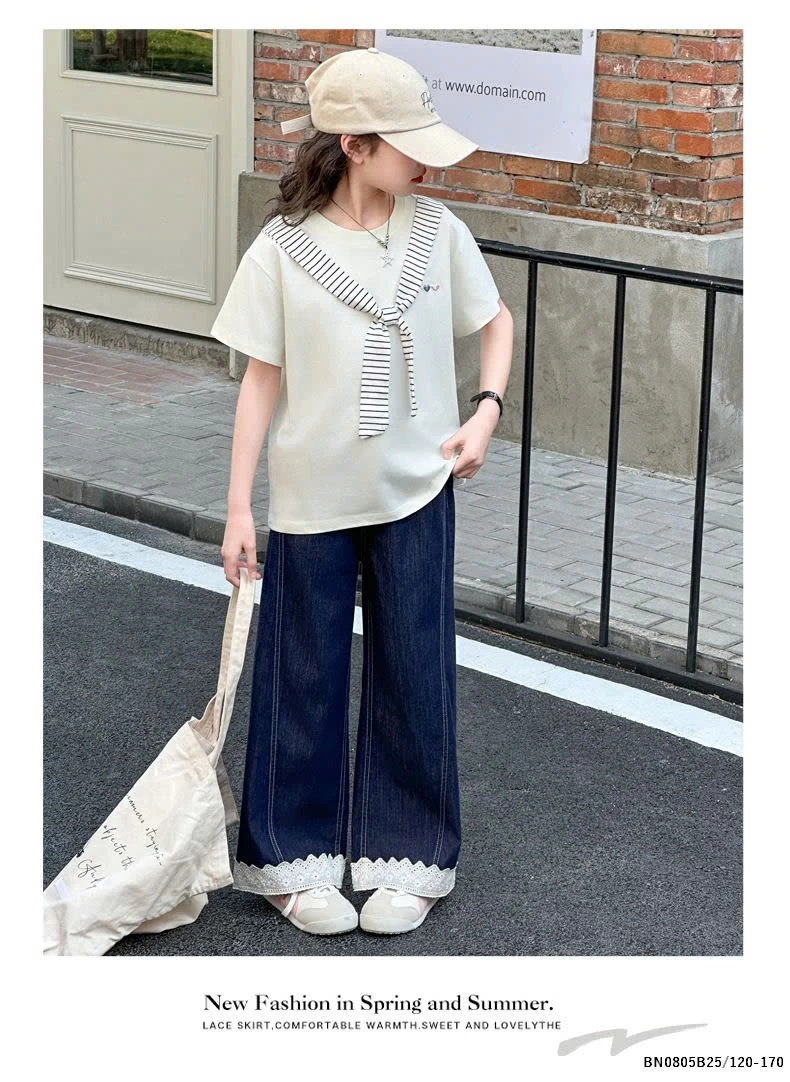 SÉT ÁO THUN LIỀN KHĂN MIX QUẦN JEAN SUÔNG