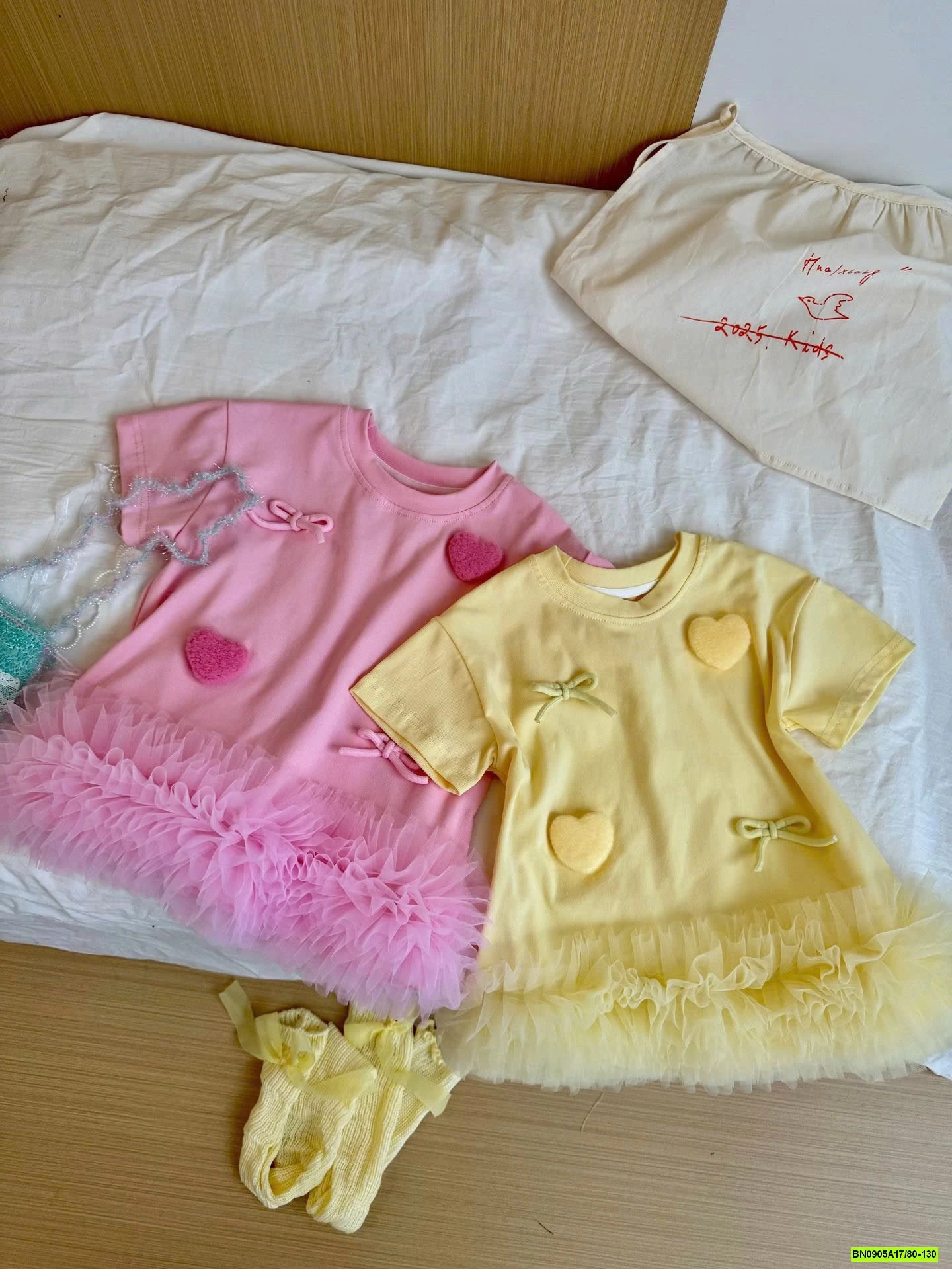 ĐẦM SUÔNG PHỐI CHÂN VOAN