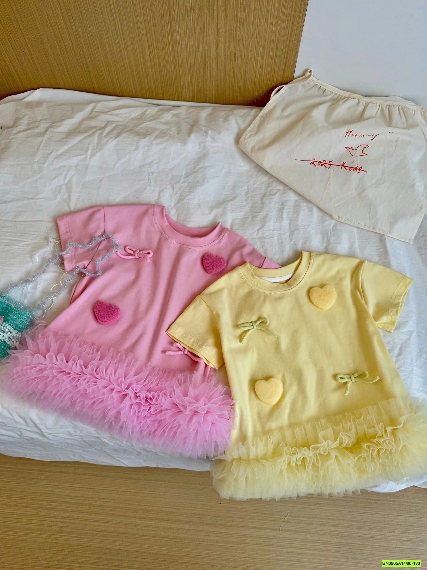 ĐẦM SUÔNG PHỐI CHÂN VOAN