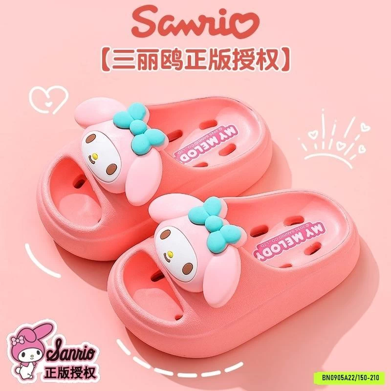 DÉP EVA ĐI TRONG NHÀ TẮM SANRIO