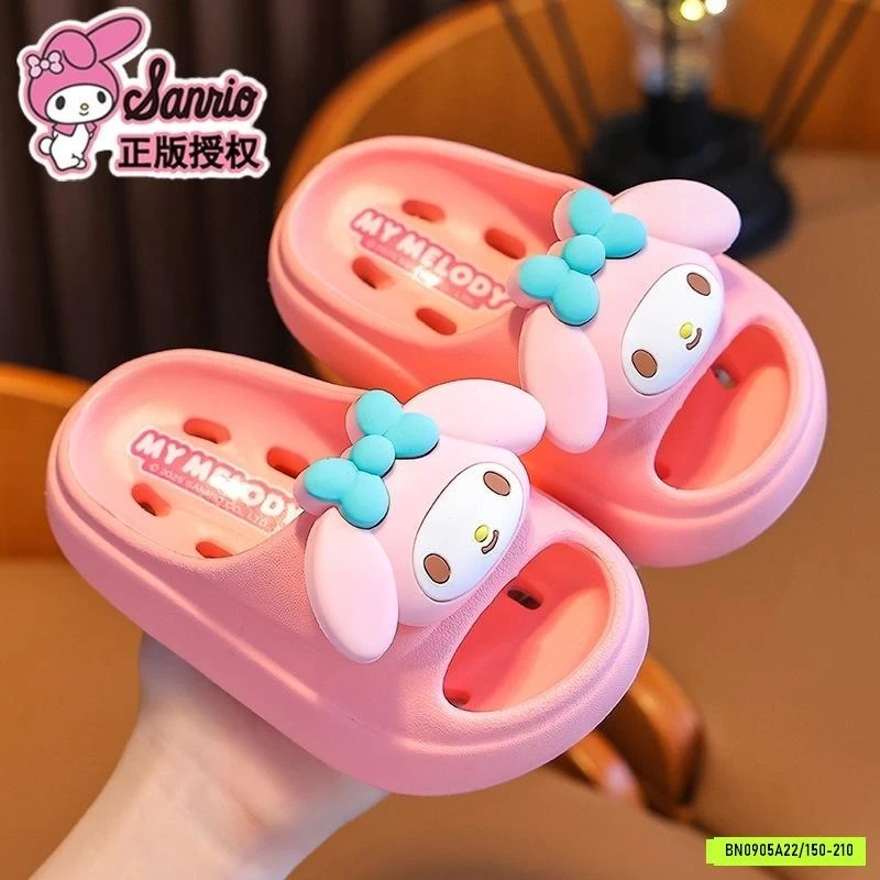 DÉP EVA ĐI TRONG NHÀ TẮM SANRIO