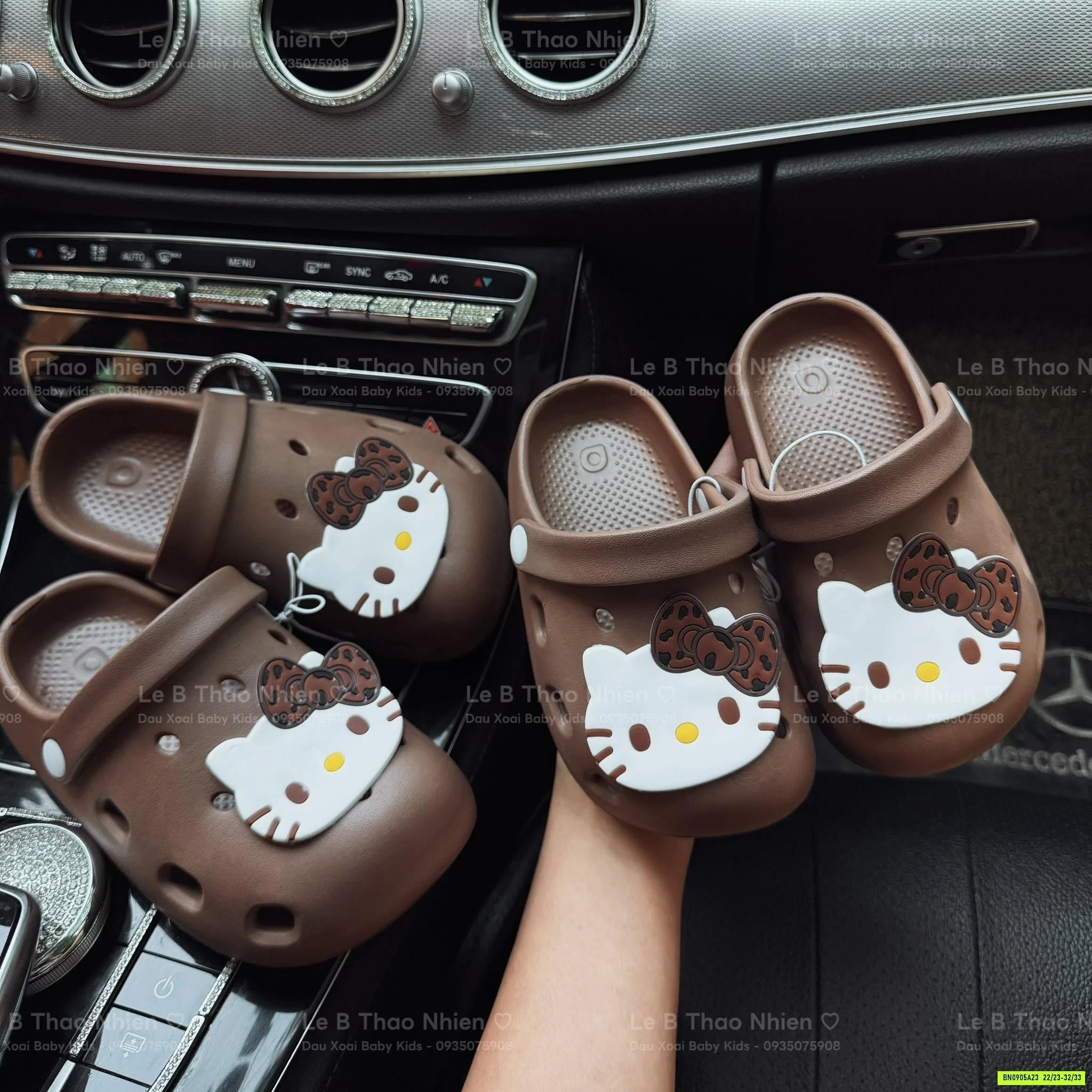 SỤC NÂU HELLO KITTY