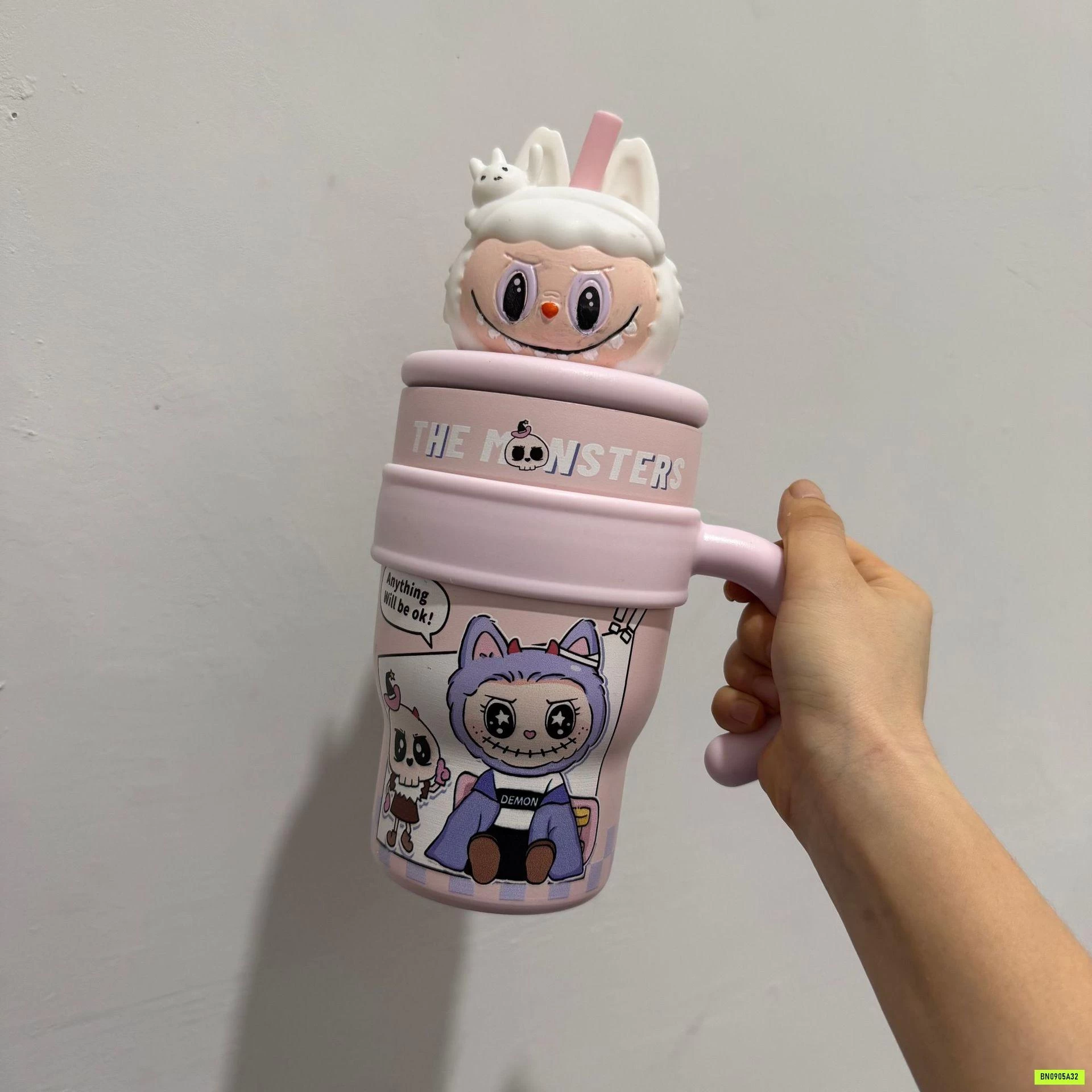 BÌNH NƯỚC SANRIO LABUBU DỄ THƯƠNG