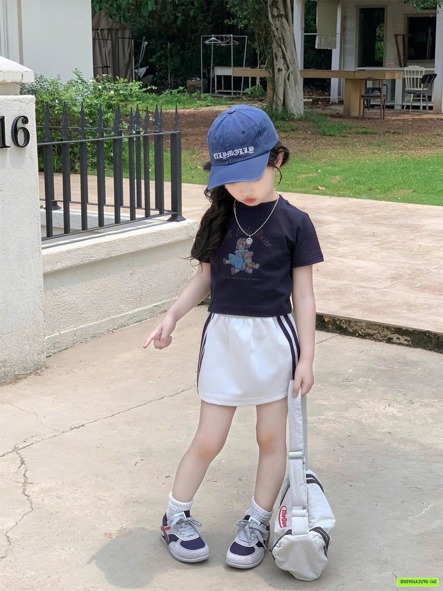 CROPTOP IN HÌNH MIX CV 2 SỌC