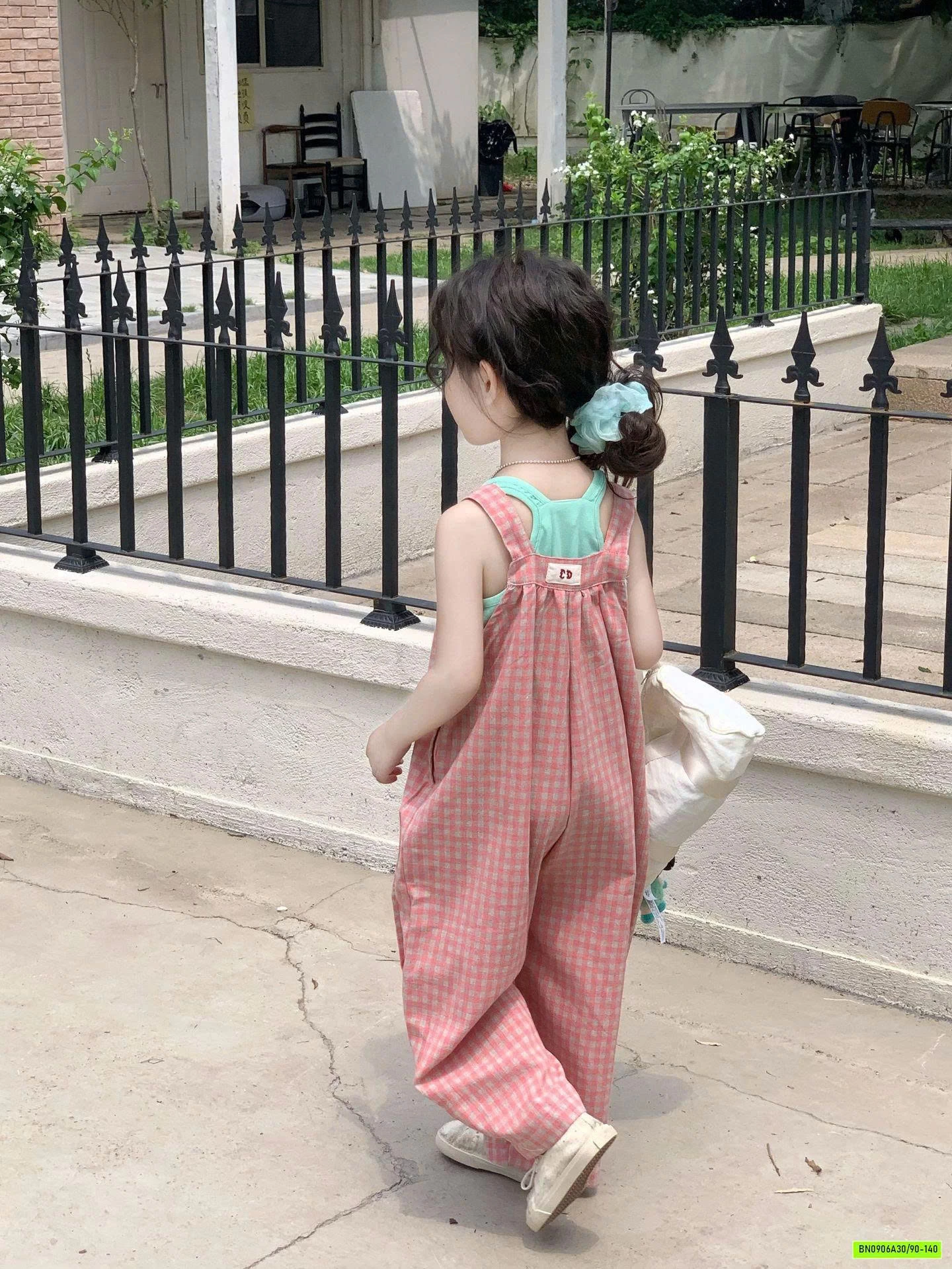 SÉT YẾM HỒNG ÁO XANH